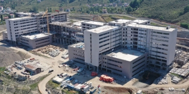 65e04b8b0986a175.jpg